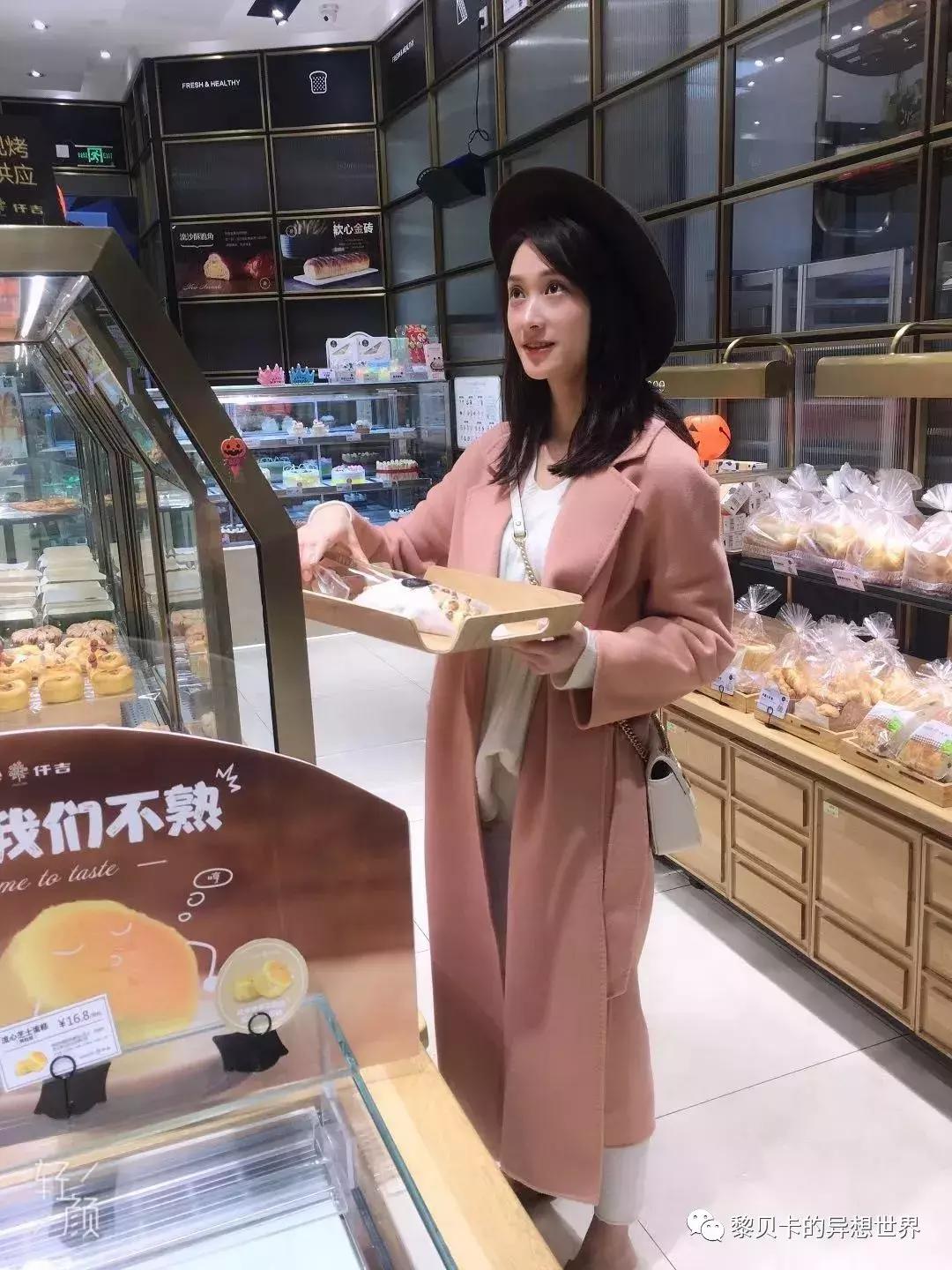 她们说穿过最满意的一件大衣，是这件！