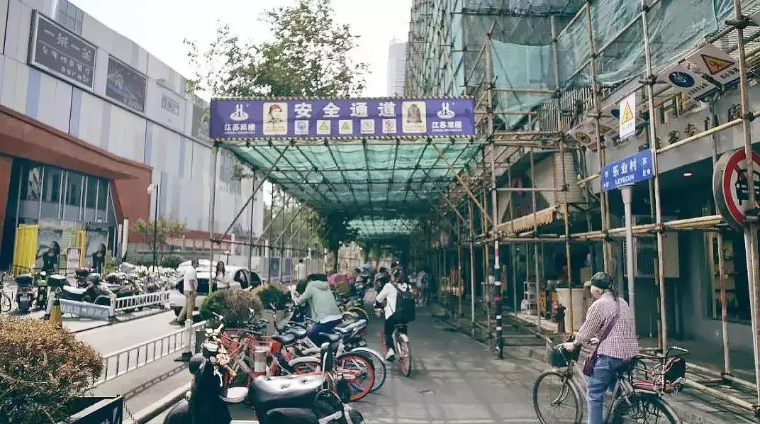 曾经繁华商业城的落寞,曾经辉煌如今落魄的城市