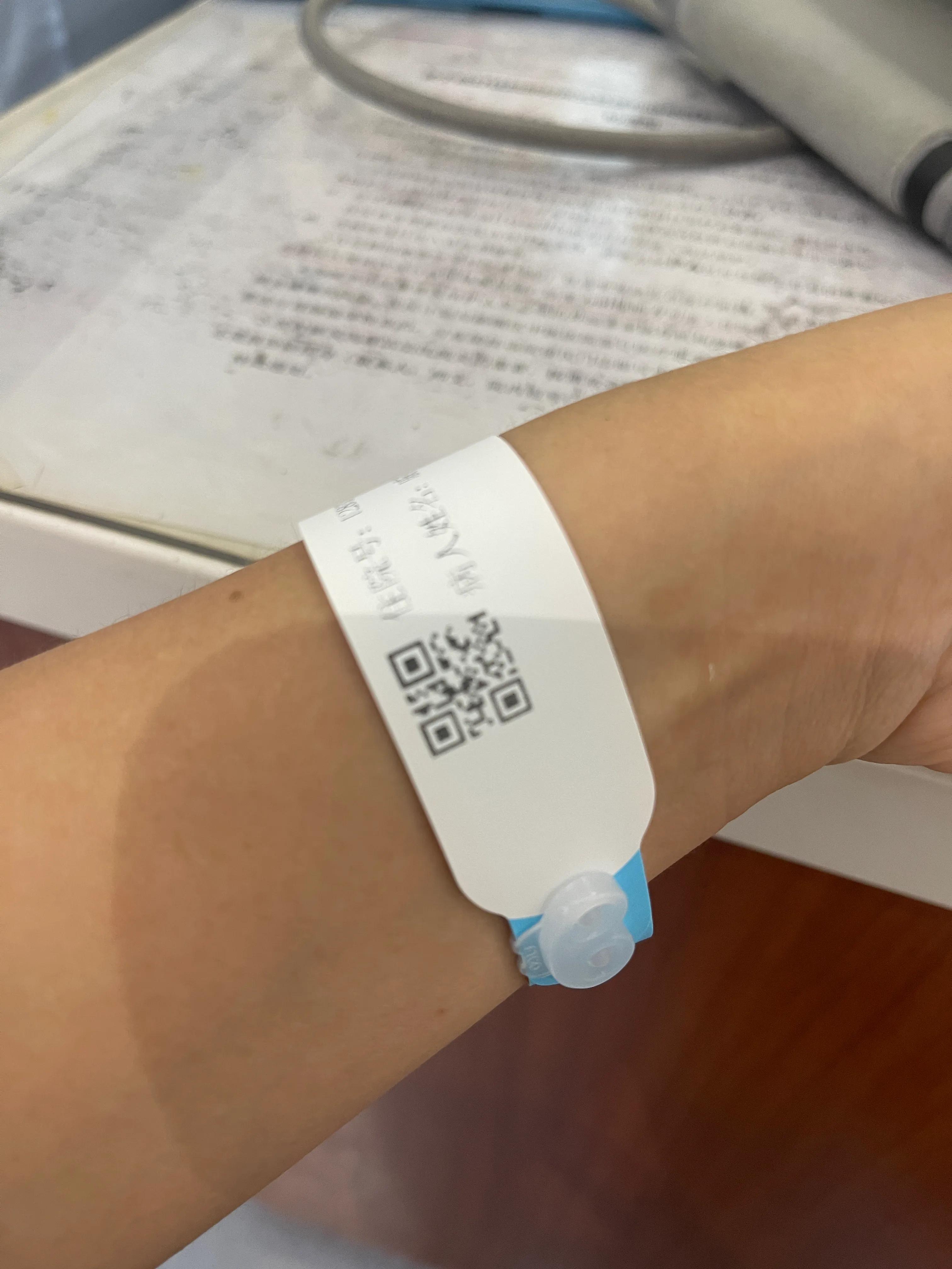10公分肌瘤可以腹腔镜手术吗,子宫肌瘤10cm不建议做腹腔镜手术