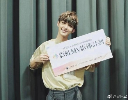 炎亚纶深夜发文道歉,炎亚纶道歉视频原版