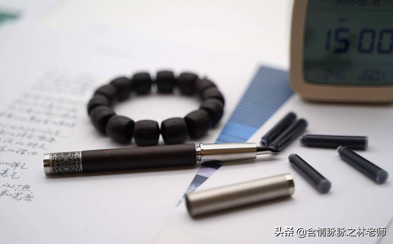 实木和现代的结合，笔下文创转轮钢笔体验