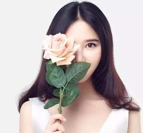 高考快到了，吃避孕药推迟月经期，这靠谱吗？
