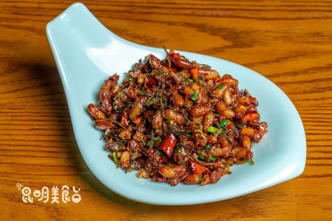 昆明本地人必吃老馆子,昆明7家老字号小吃店