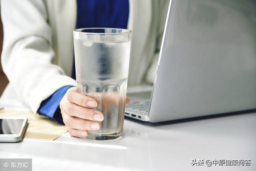 3岁男孩尿尿疼是怎么回事,3岁小男孩尿尿疼痛是什么原因