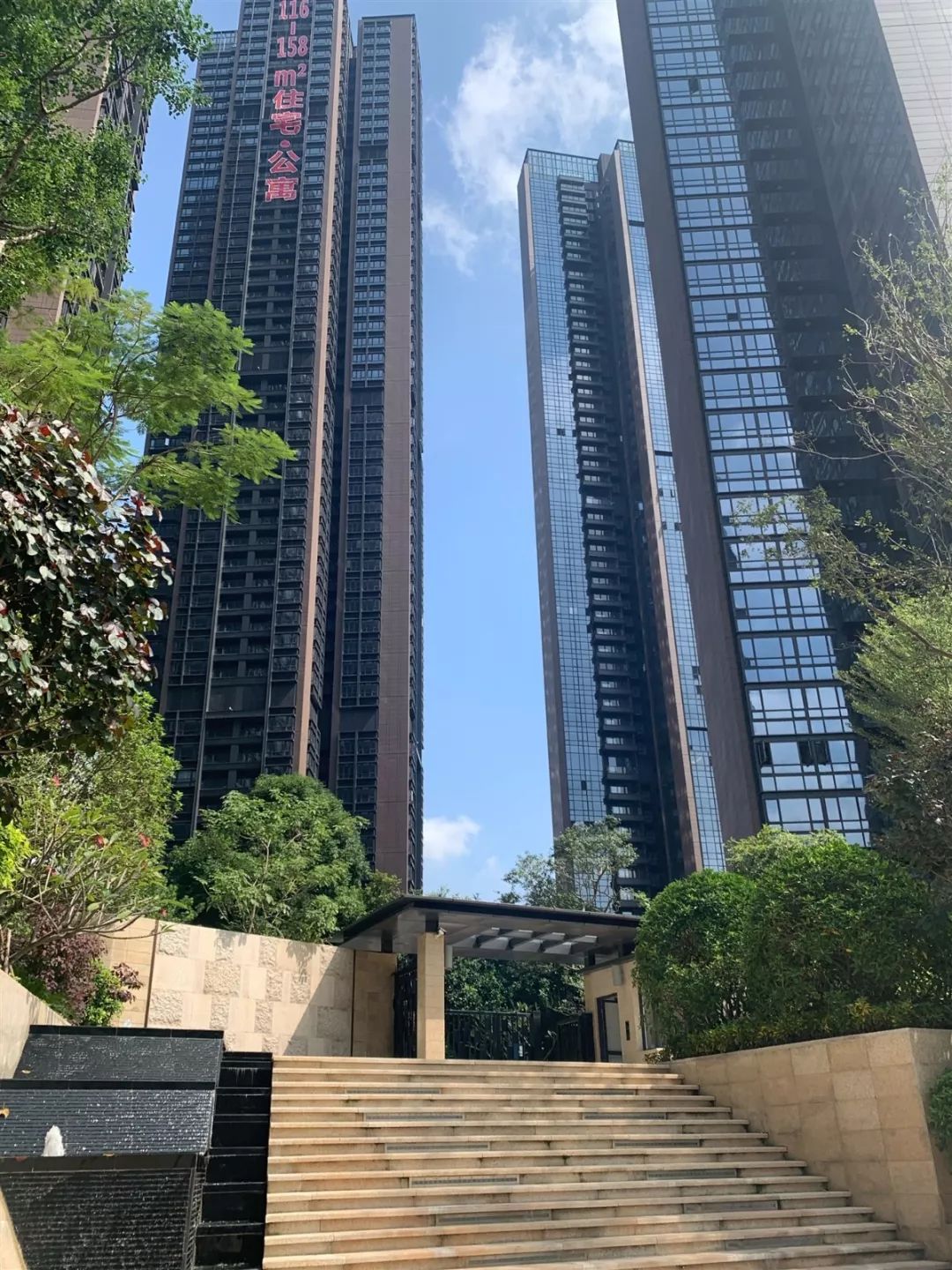 实探深圳顶级学区房,深圳南山豪宅复式楼盘