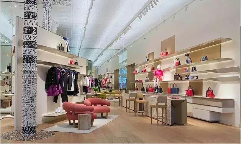 开服装店的出售技巧和经验,新手开服装店如何与客户交流
