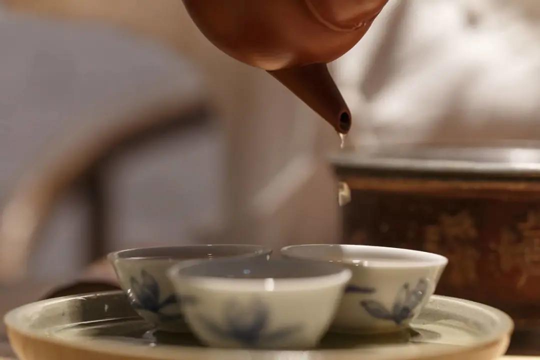 红茶绿茶白茶普洱茶哪个口感好,乌龙茶绿茶红茶白茶哪种好