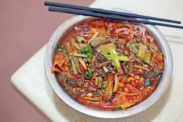 螺蛳粉在柳州出现的地理位置,螺蛳粉在广西人心里地位
