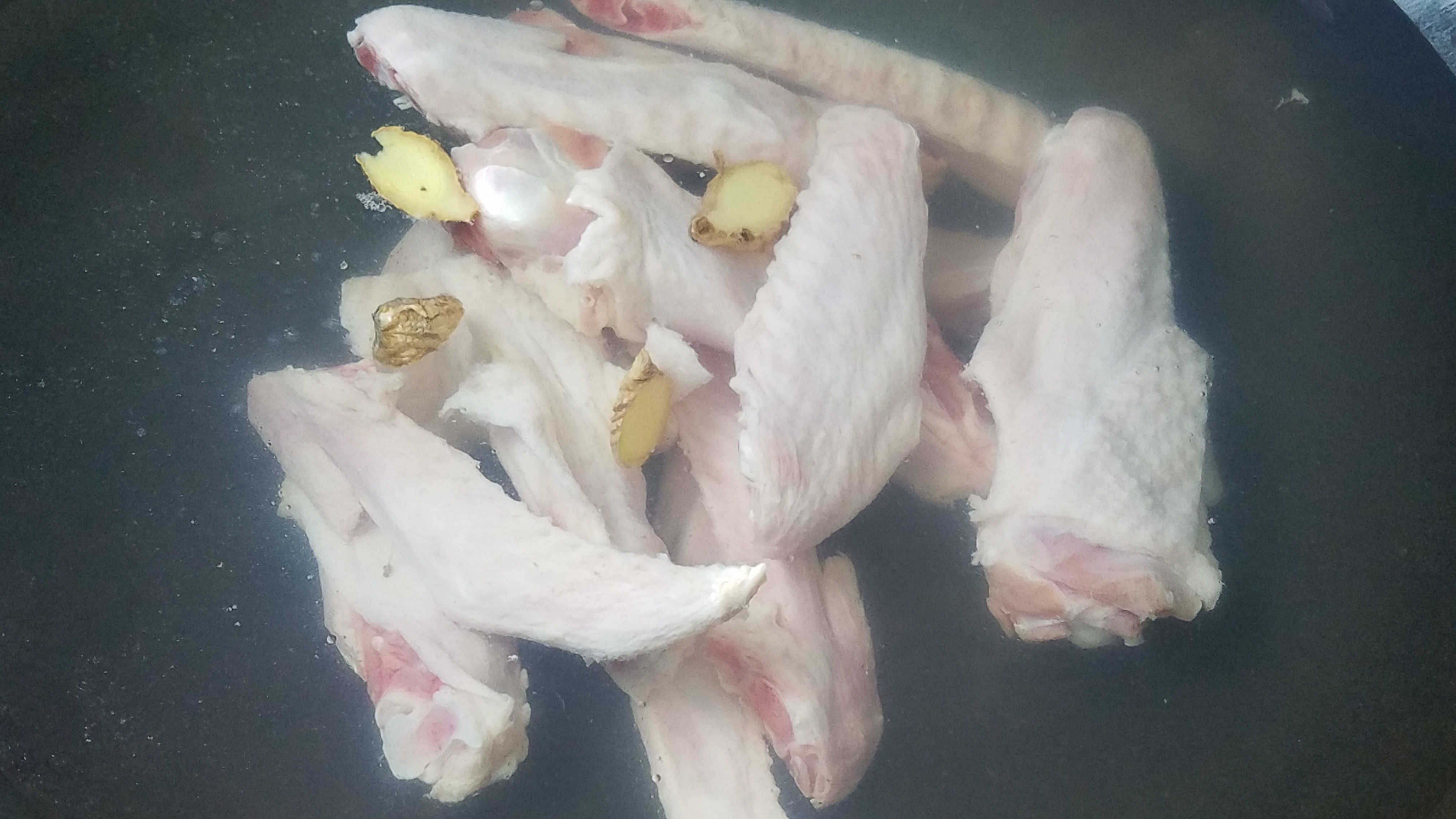 鸭翅中怎么做软烂入味,怎么把鸭翅鸭脚软烂入味