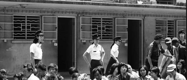 “难民天堂”：1975年到2000年，25万越南难民涌入香港