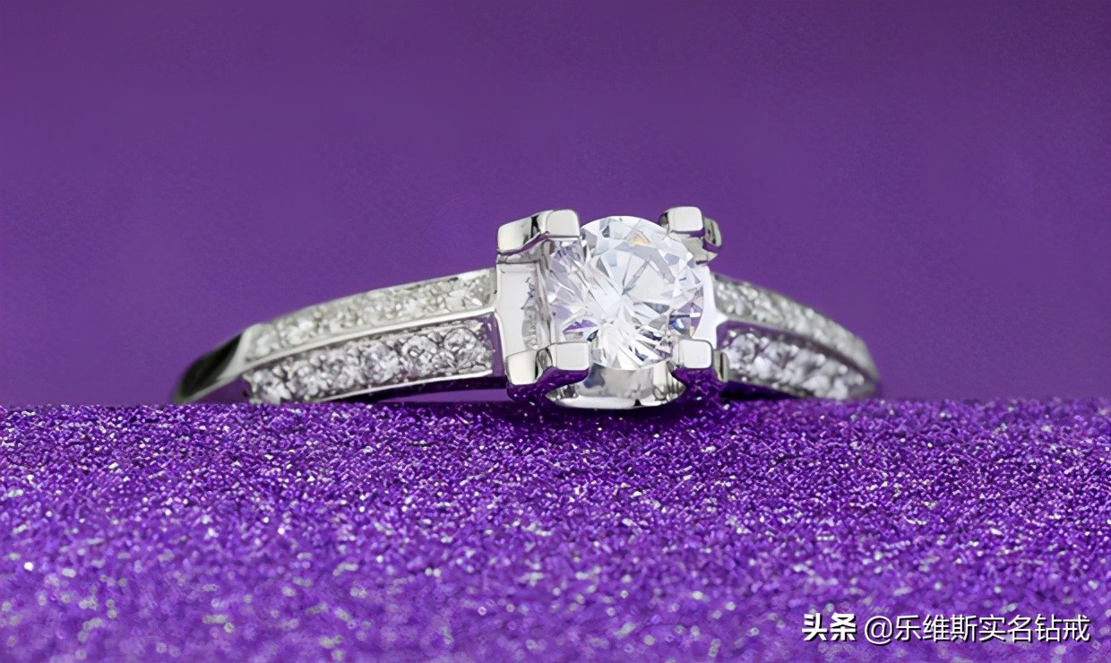 结婚钻戒怎么选购,如何挑选性价比高的结婚钻戒