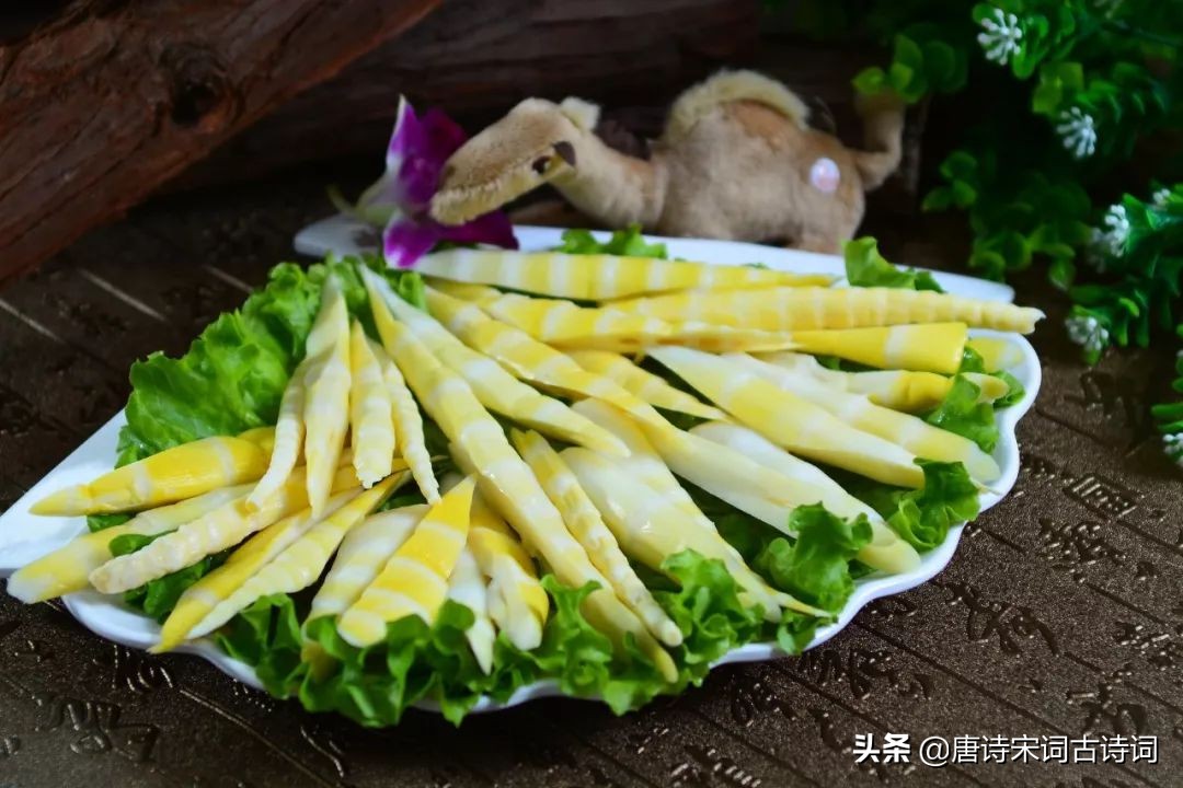 很经典的美食诗句,30首经典吃货诗词