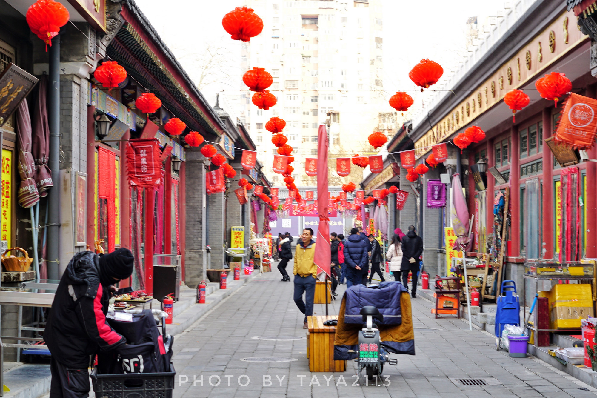 北京朝阳：你是这样的潘家园，闻名已久却让人失望——妞儿嬉游记