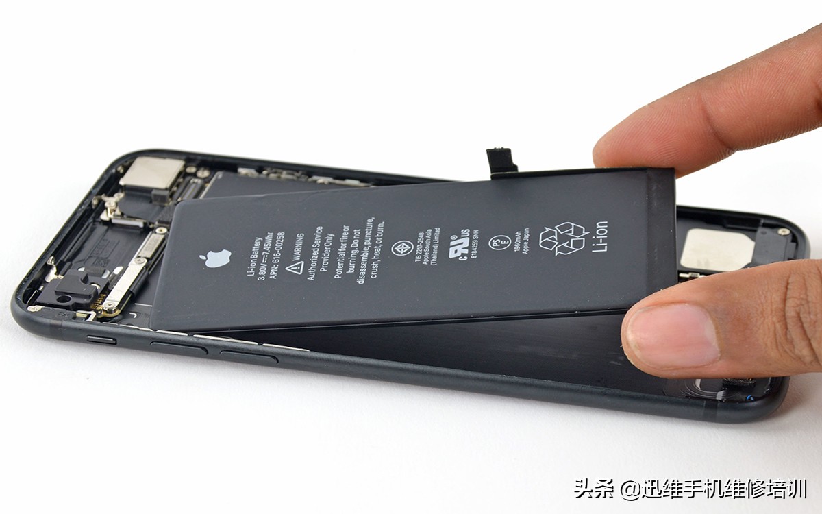 iphone不充电怎么办,iphone不充电就屏幕失灵