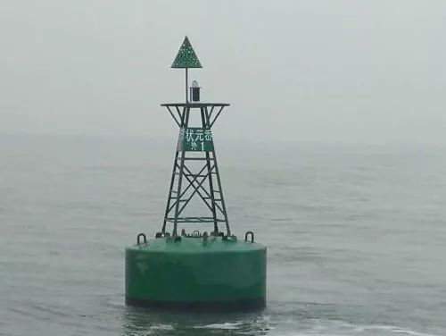 海上的航标灯是怎样固定的,航标是什么原理