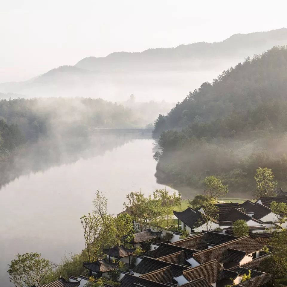 这家极具叛逆精神的悦榕庄，居然把媲美巴厘岛的美景搬到了安吉，开业一周年特惠【浙里好玩】