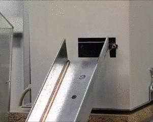 怎么把锁给拆下来,锁怎么一提就锁上呢