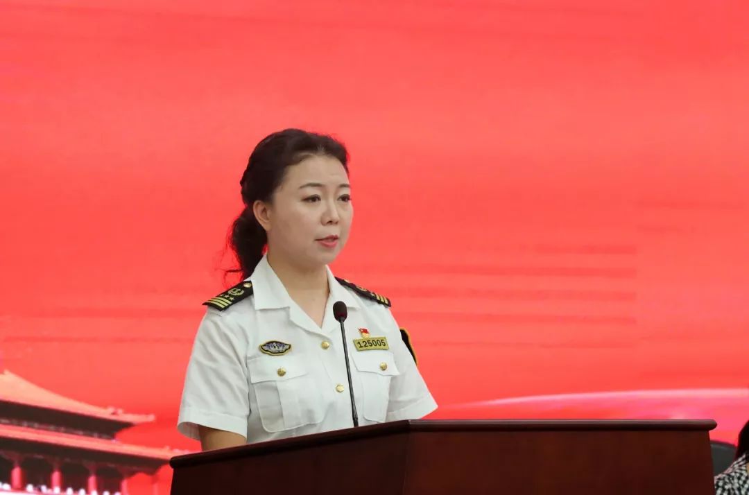 不忘初心|长江海事局举行全国“人民满意的公务员”牛百龙同志先进事迹报告会