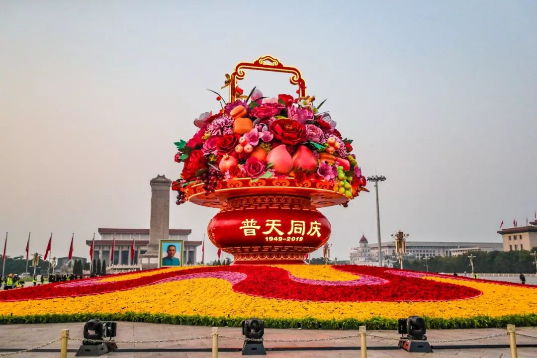 2022年国庆花坛景观图片大全,国庆节拍到的最美花海