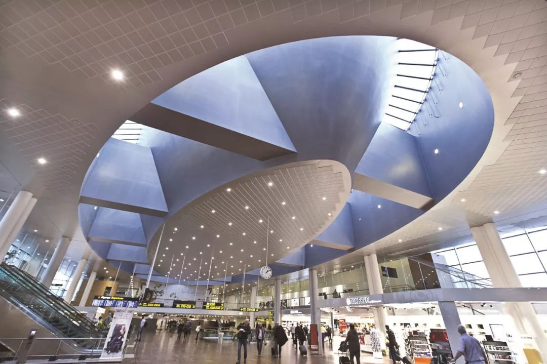 北欧航空安全吗,北欧航班被干扰