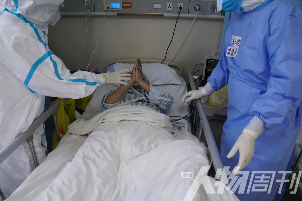 重症患者与死神搏斗,医生与死神的殊死搏斗