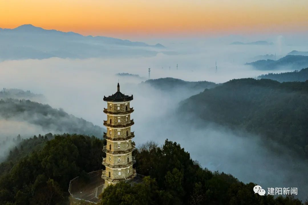 城市一景｜破晓时分的建阳，颜值依旧在线！