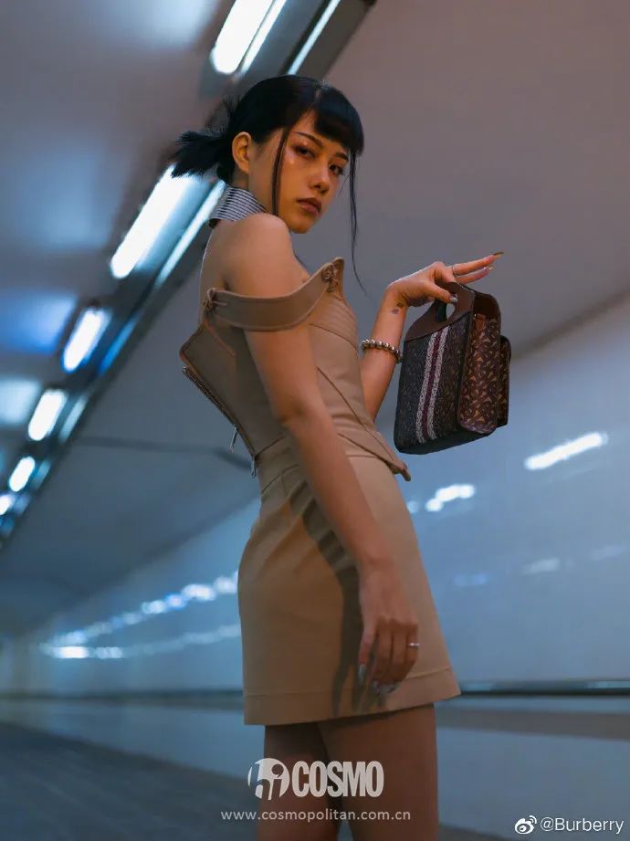 宋祖儿背包包,宋祖儿包包大揭秘