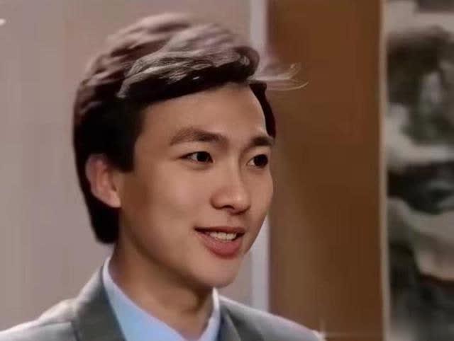 康辉热搜新闻联播,康辉翻车完整视频