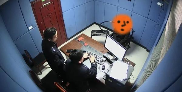 男子网购弓弩欲上山打鸟，结果……