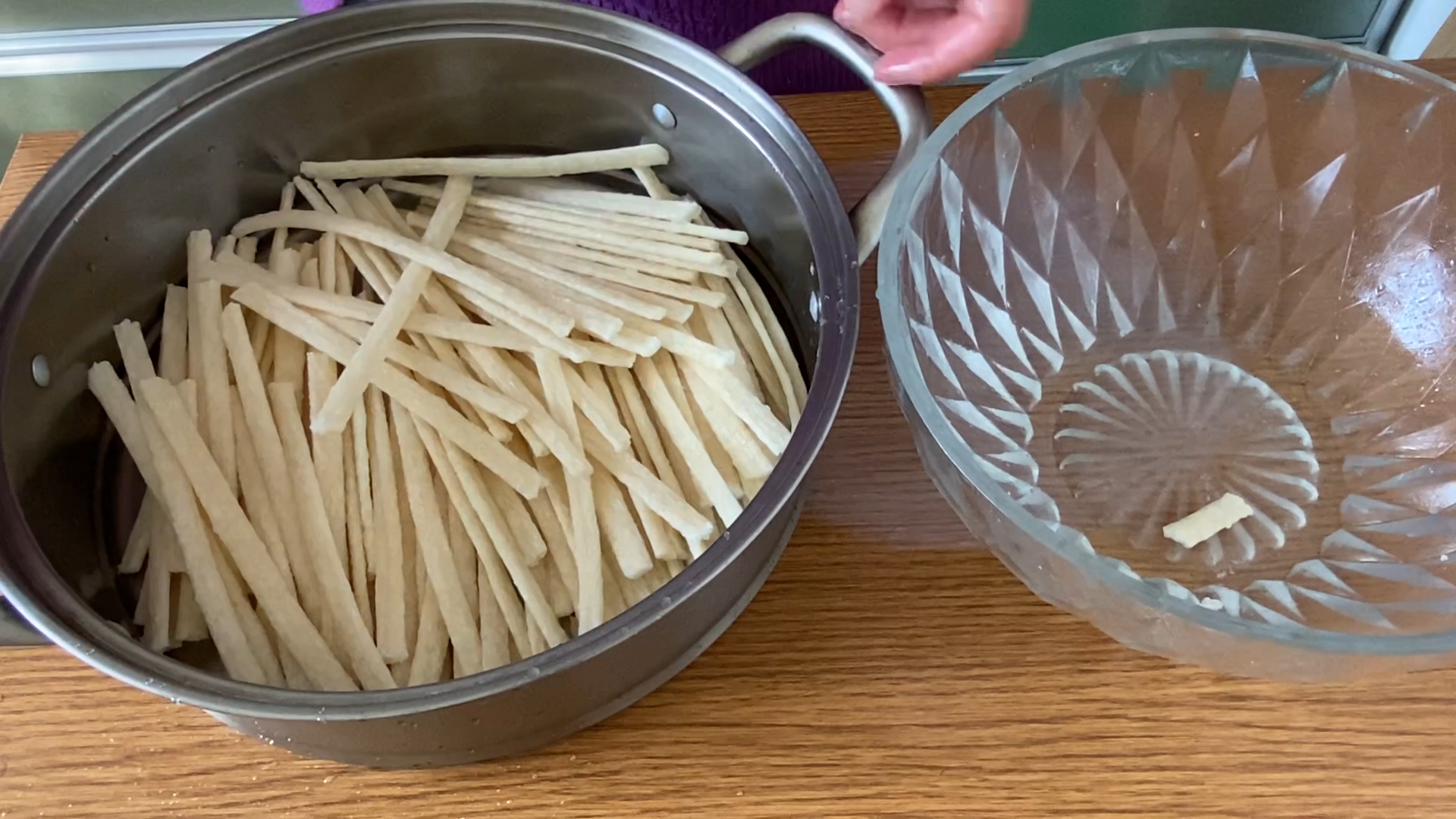 想吃辣条不用火锅怎么做,辣条健康又好吃无添加剂