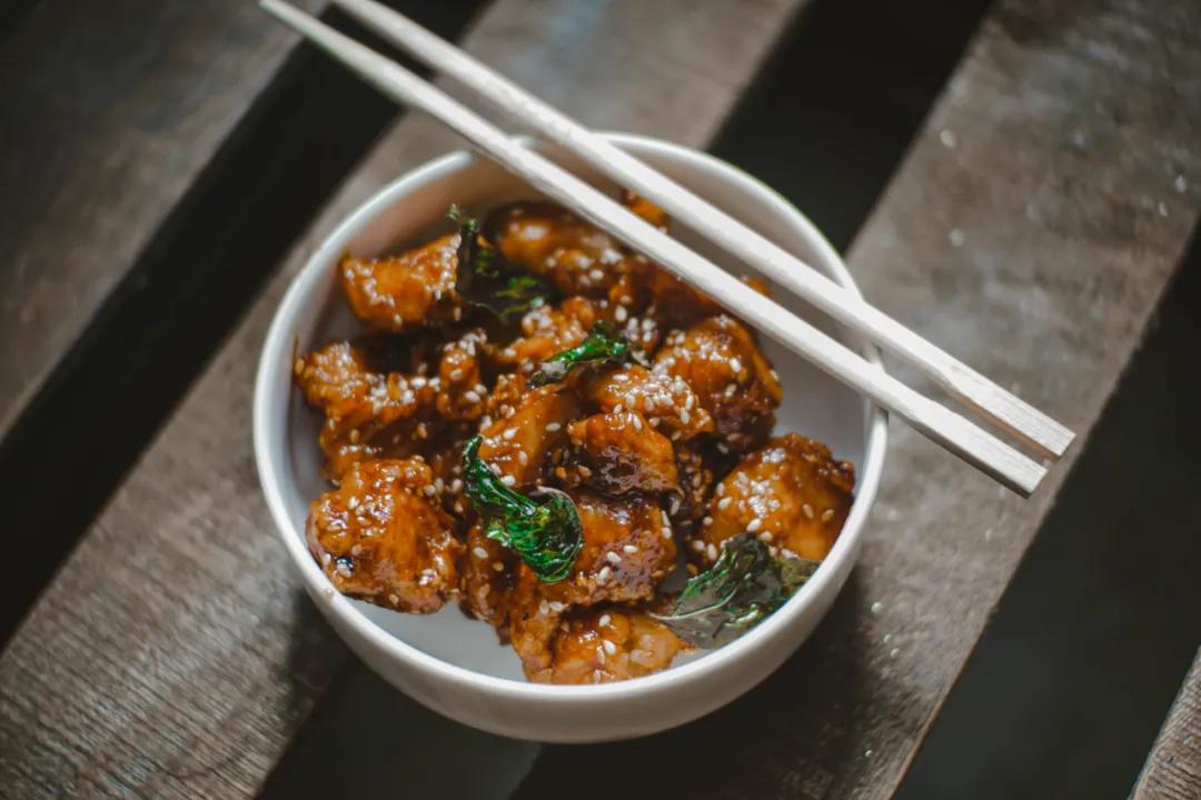 为什么人有一段时间很想吃肉,为什么总控制不住就想吃东西