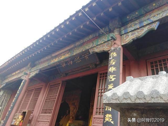 历代帝王去泰山封禅大典的地点,帝王封禅哪座山