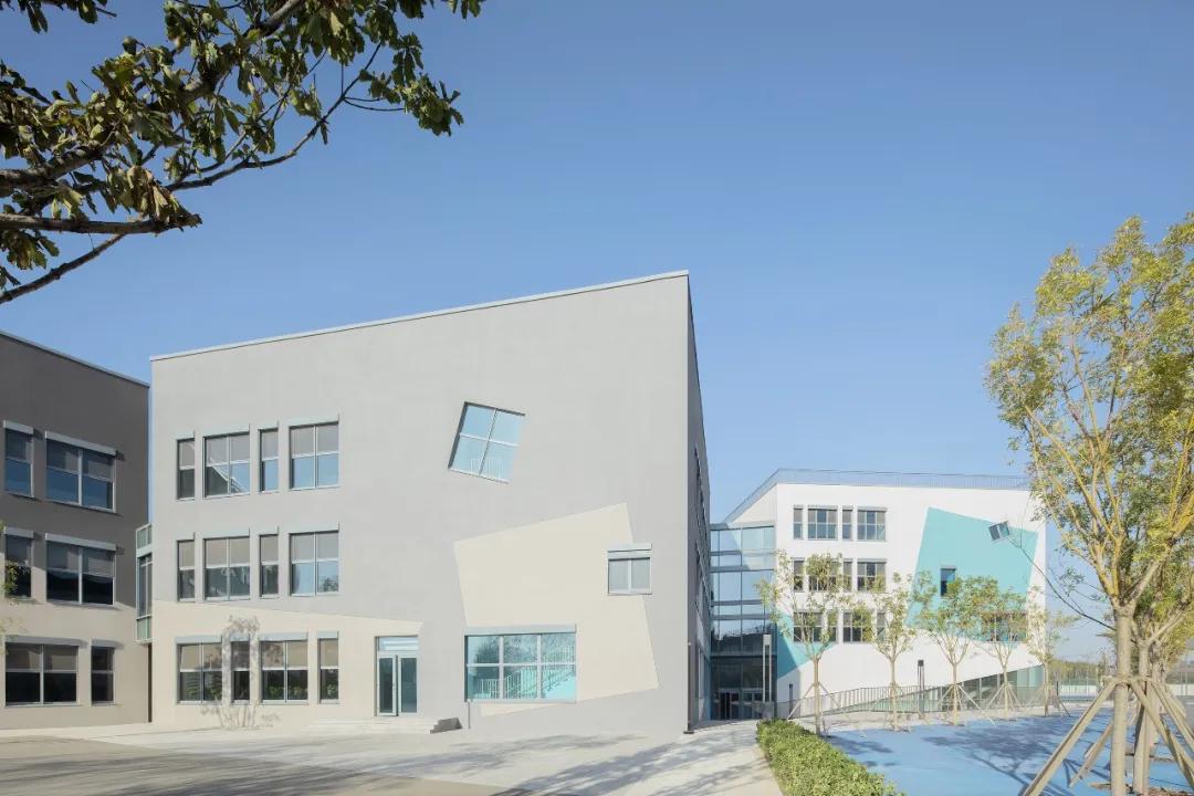 北京市黄城根小学总校,黄城根小学昌平分校图片