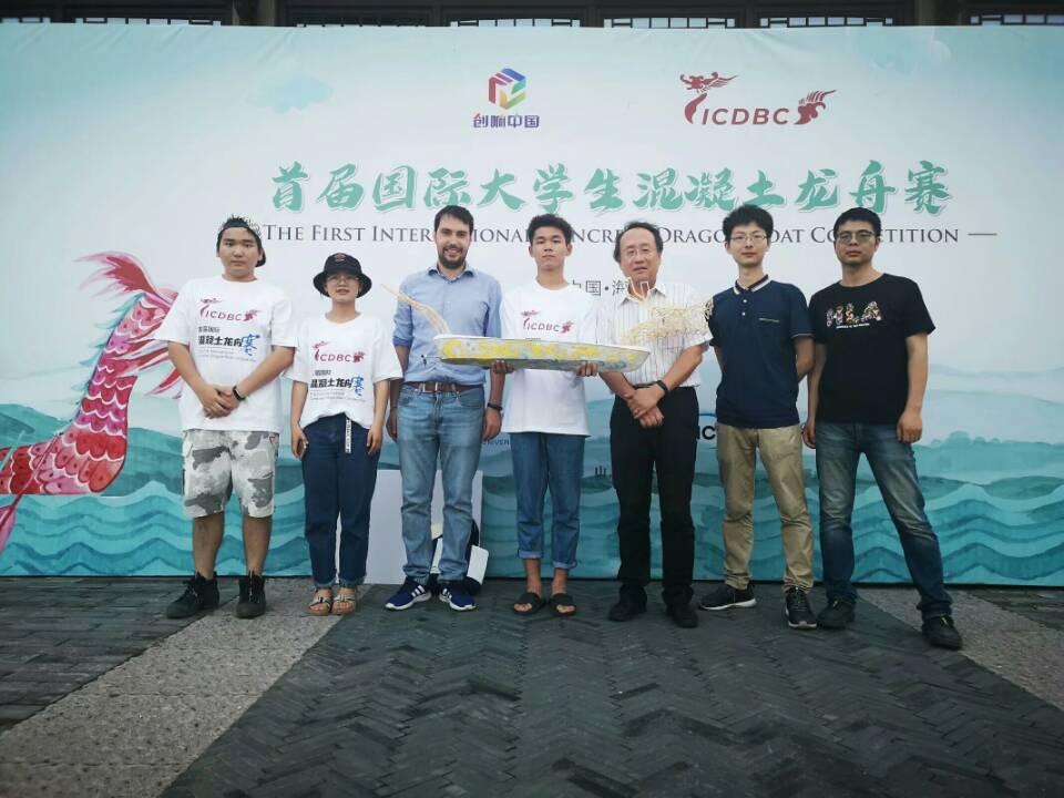南京“最铁”四姐妹：上同一所大学，住同一个宿舍，奖学金拿到手软，全部考上研究生