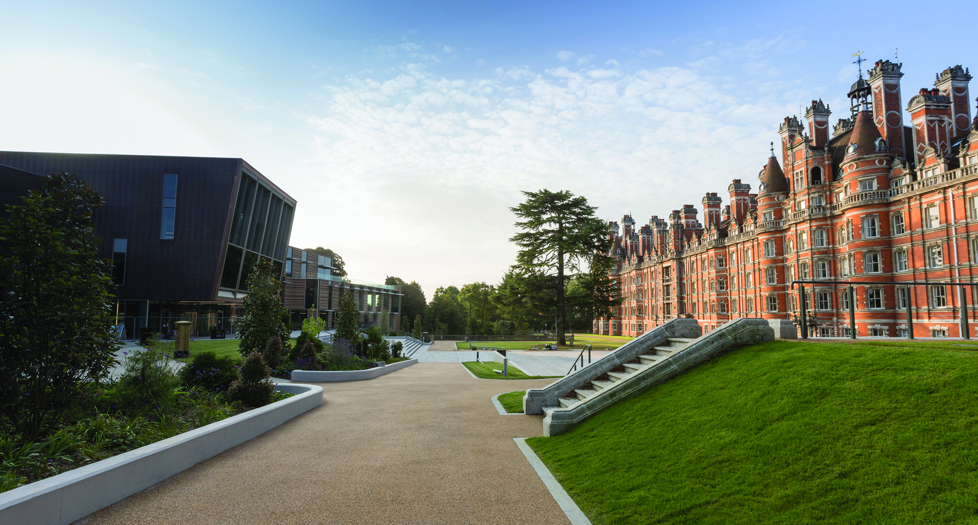 英国景色最好的大学,英国学费最便宜的十所大学