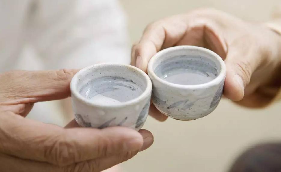 求人办事高情商,求人不熟的人办事说话技巧