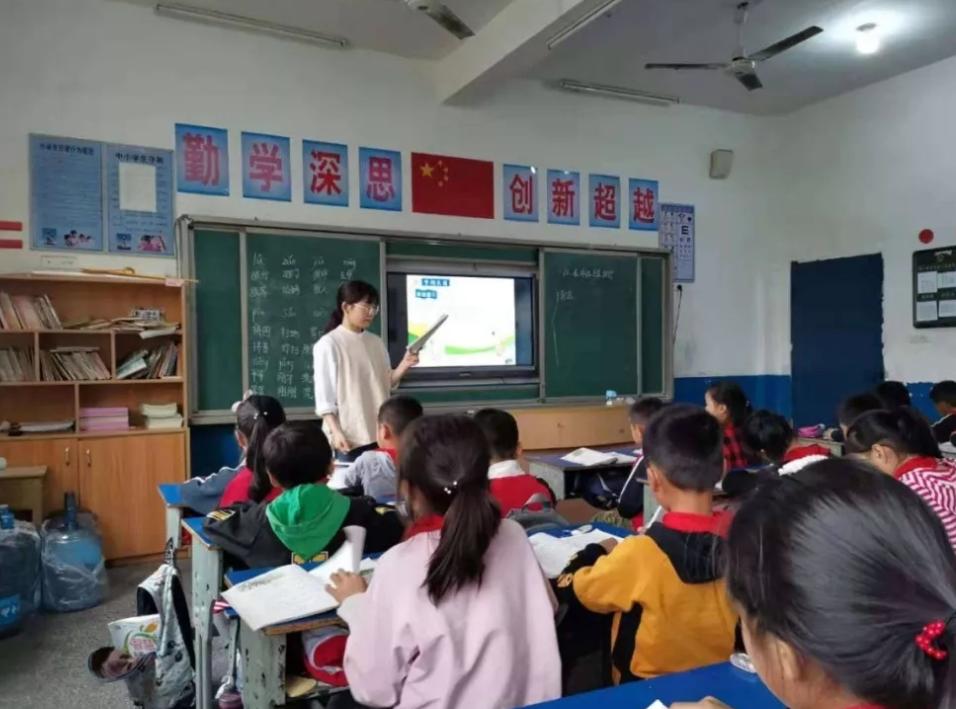 语文学不好如何提高分数,语文成绩很不好应当怎么提分