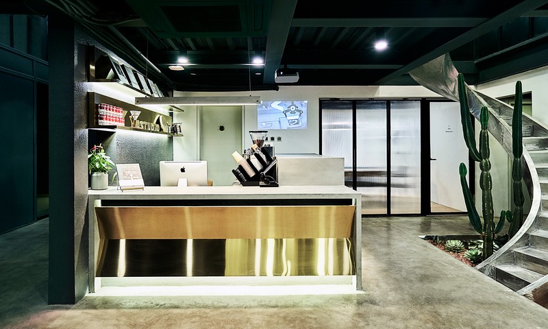 融入更多艺术元素与粗狂工业风格的北京ASTUDIO摄影工作室