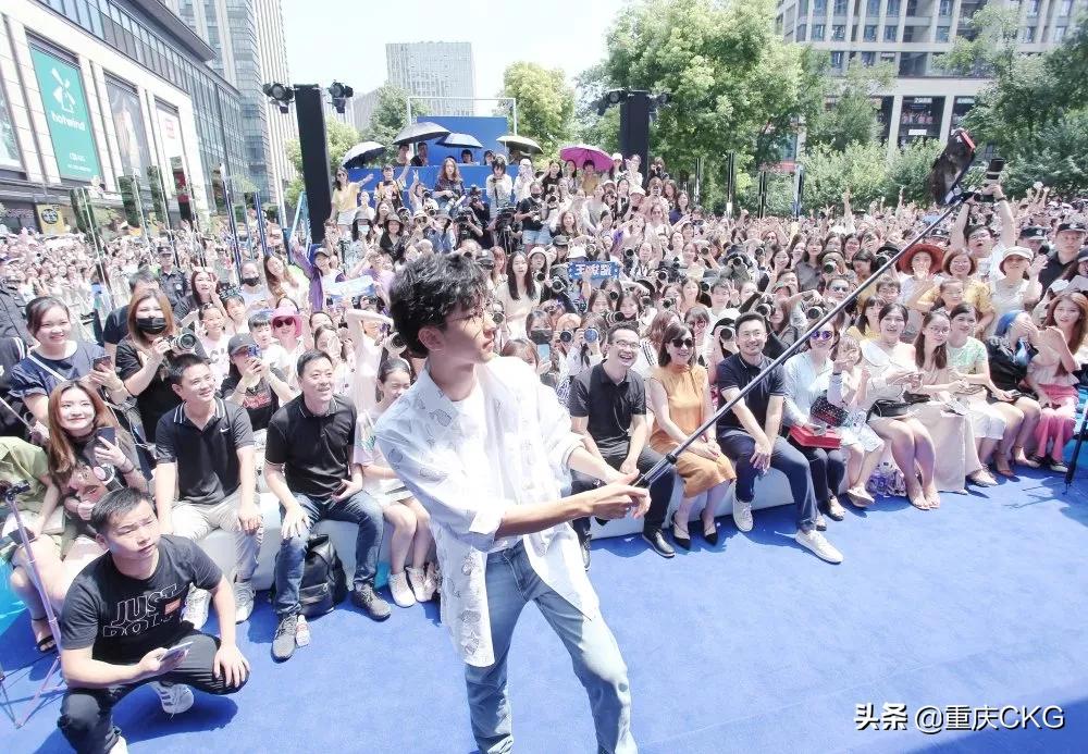 龙湖重庆时代天街规模,重庆龙湖时代天街最新打卡地