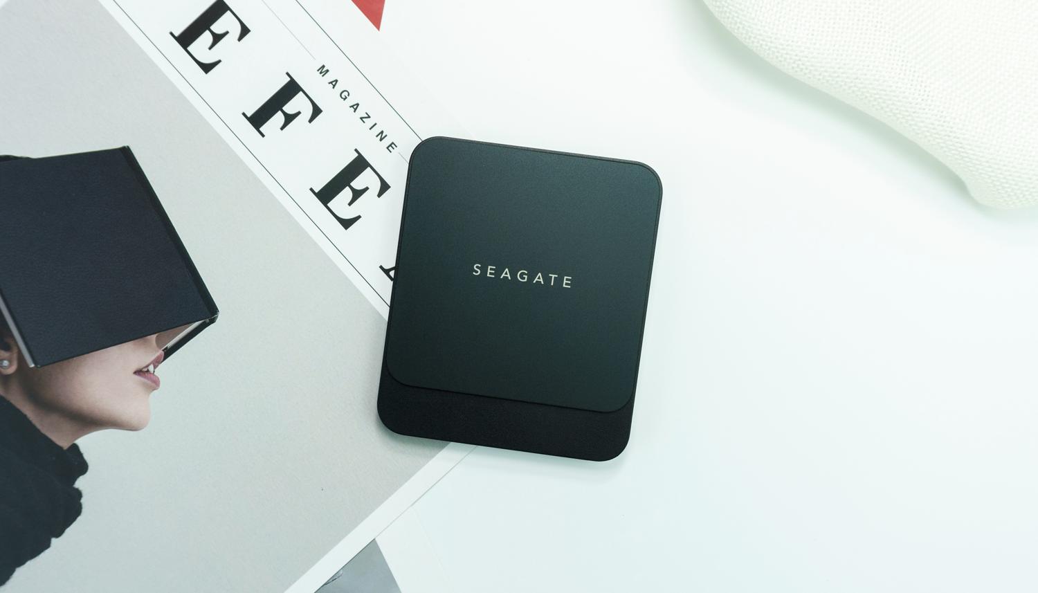 移动硬盘传输57mb每秒,移动硬盘读取只有400k