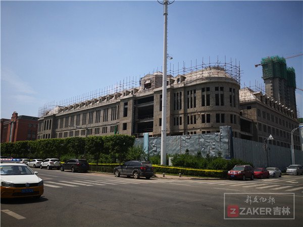 说好的学位房无效了，长春绿地城40多个孩子无学可上…