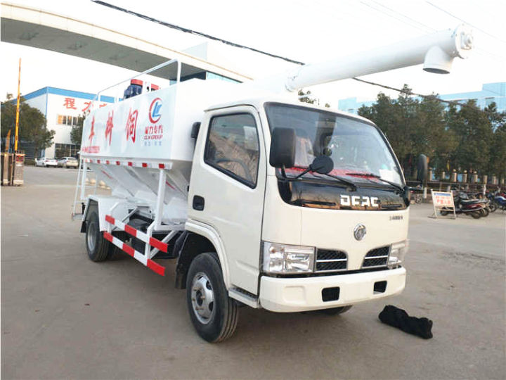 4.2米散装饲料车运输车,小型2吨散装饲料车
