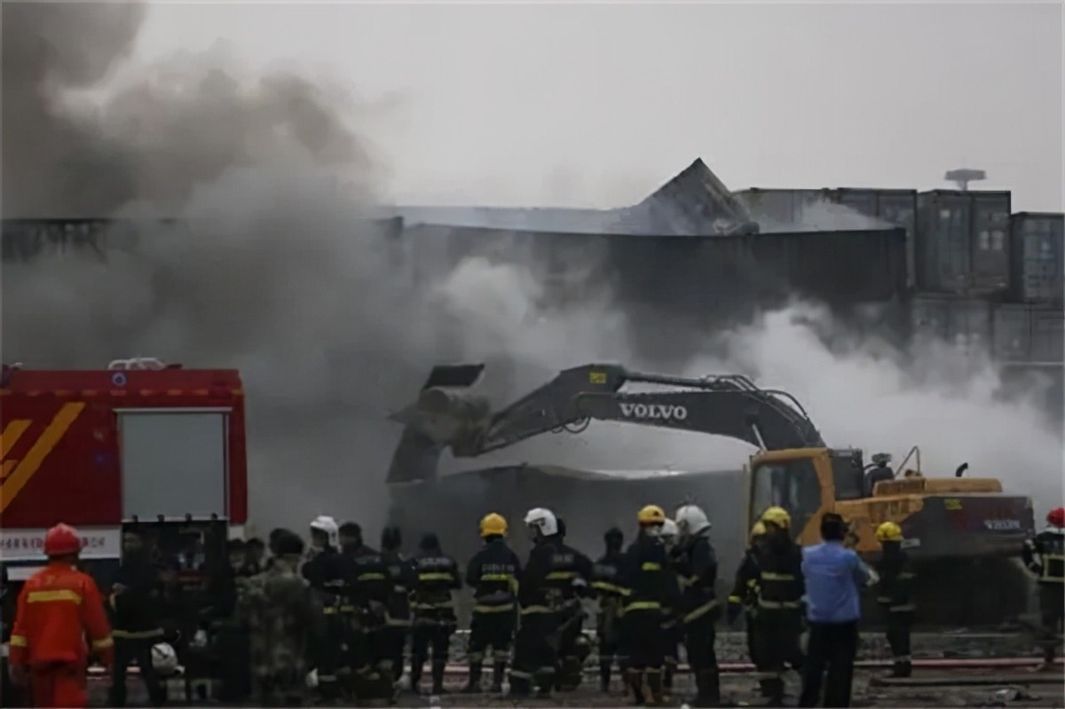 25人出警25人牺牲回家了吗,出警25人牺牲25人唯一幸存的队员