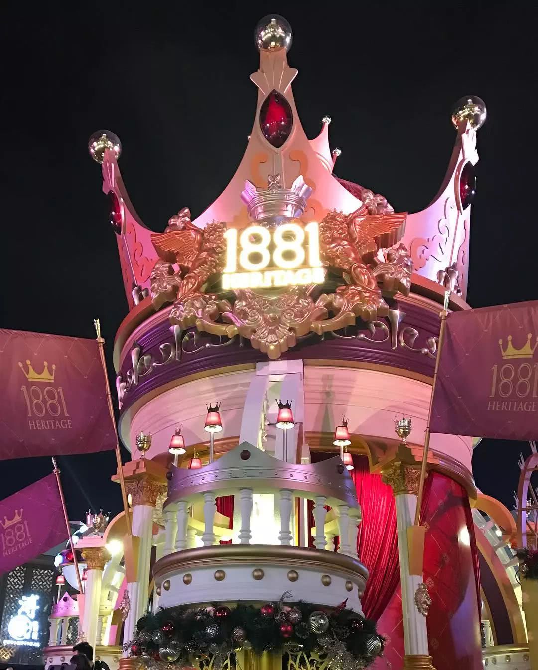 去香港看圣诞树攻略,香港中港城的圣诞树