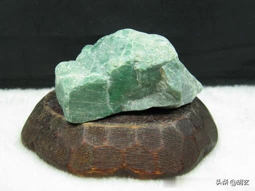 危地马拉翡翠原石价格,格应角场口翡翠原石价格
