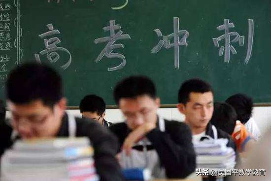 三角函数在历年高考题中的呈现,三角函数数学高考必备公式