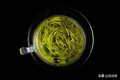 烘青绿茶的正确做法,绿茶又可分为蒸青晒青炒青和烘青