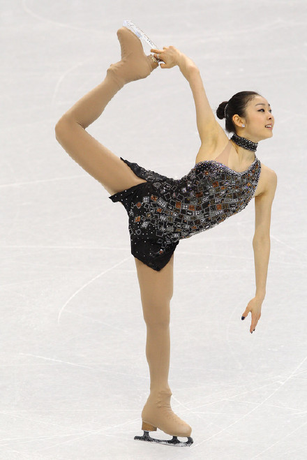 韩国金妍儿花滑特别唯美,花滑金妍儿阿里郎表演