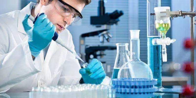 去朋友家做客不敢脱鞋？脚臭为何止，这款除味喷雾告诉你答案