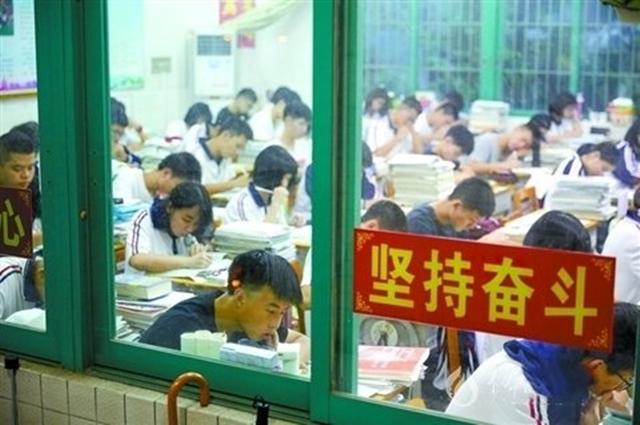 湛江中考哪个学校最好,湛江23年中考学校排名